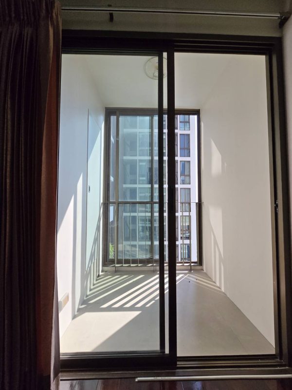 Studio 28sqm.- Ideo สาทรตากสิน