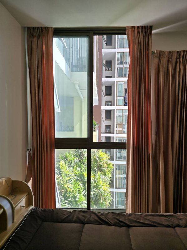 Studio 28sqm.- Ideo สาทรตากสิน