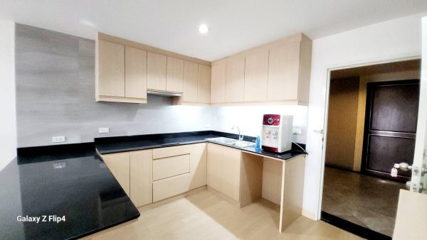 One Bedroom 68.23sqm.-State Tower Silom