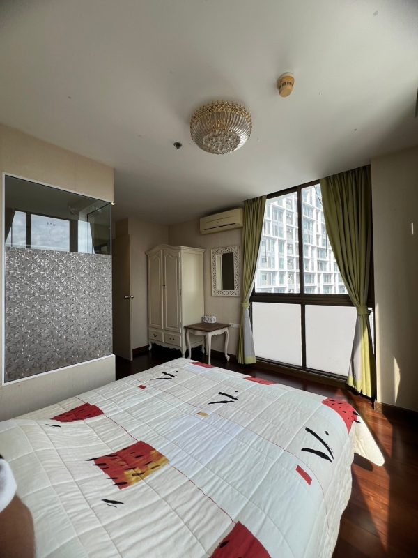 One Bedroom 37sqm.- Ideo สาทรตากสิน (ขาย)